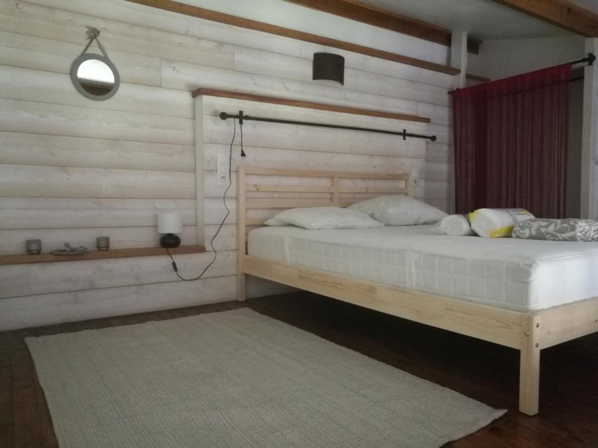 Charmant Mas tout équipé en pleine nature catalane Cases-de-Pene Esterno foto